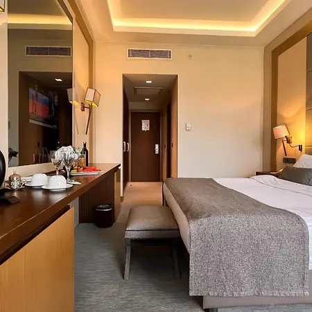 The Sign & Hotel Ağva