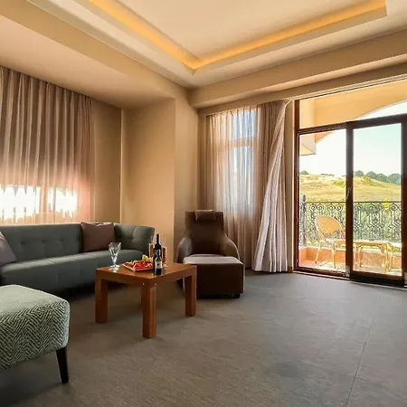 Hotel The Sign & 5*